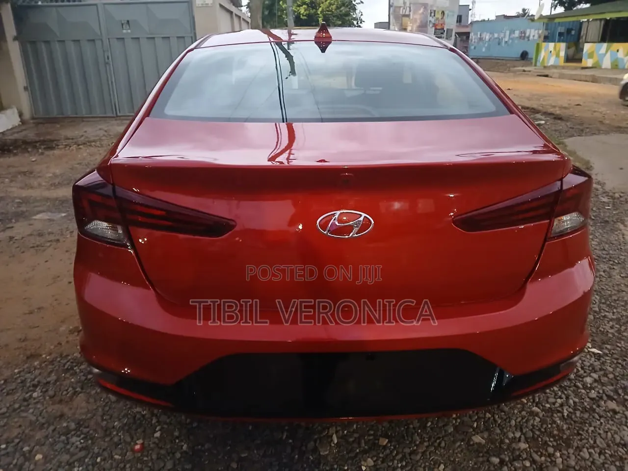 Hyundai Elantra 2022 Red