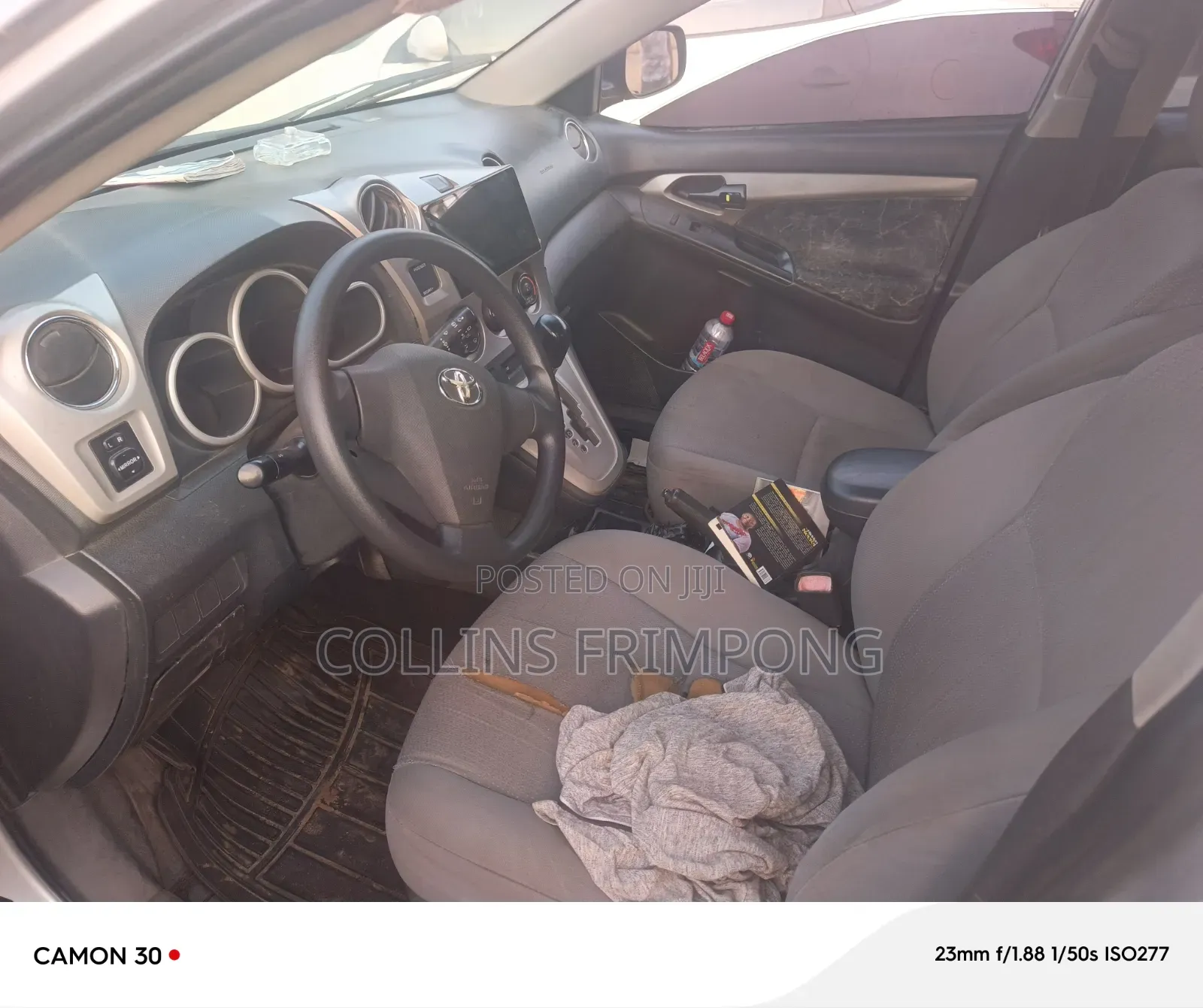 Toyota Matrix 2010 Silver
