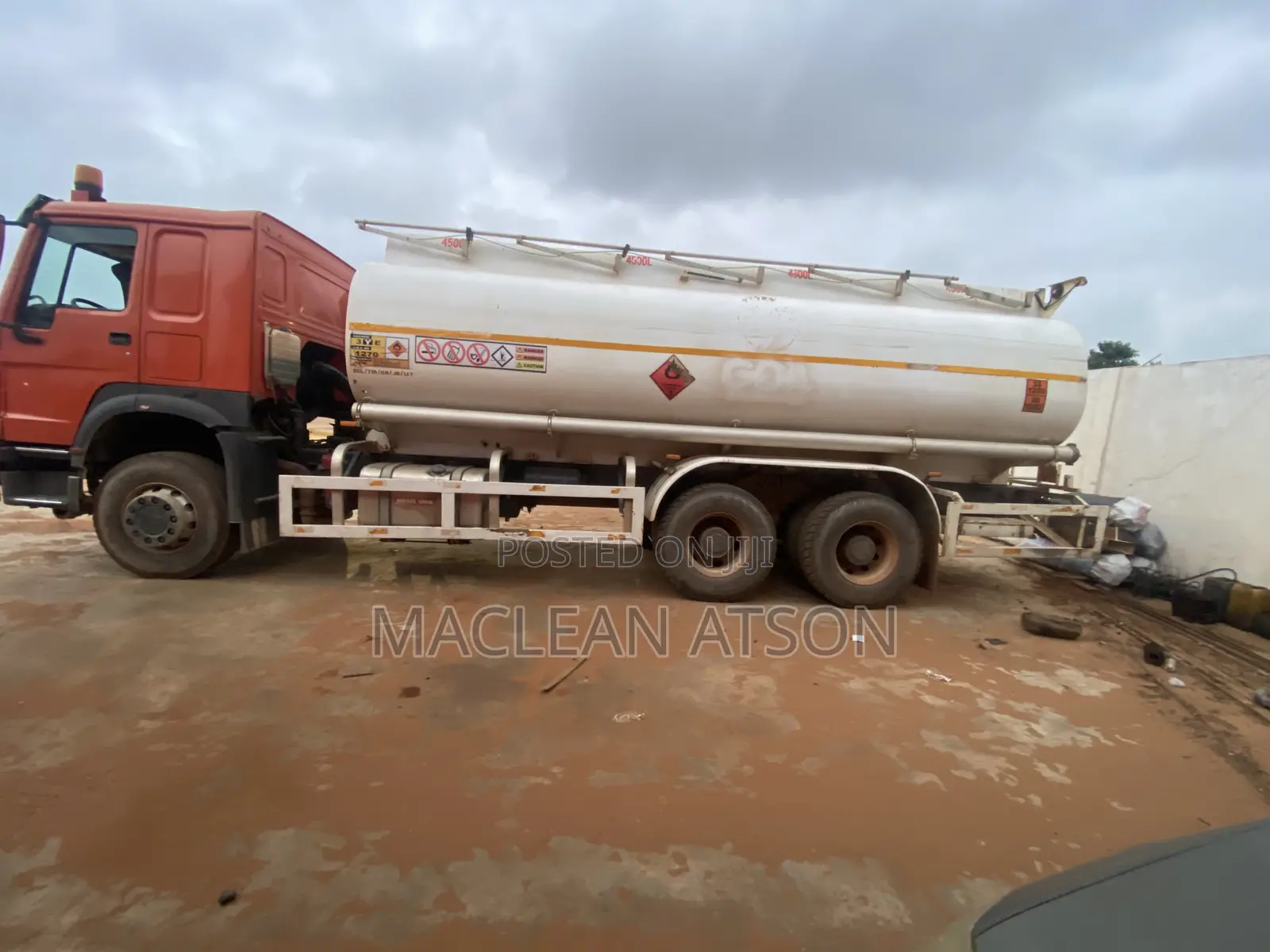 Fuel Tanker