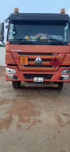 Fuel Tanker