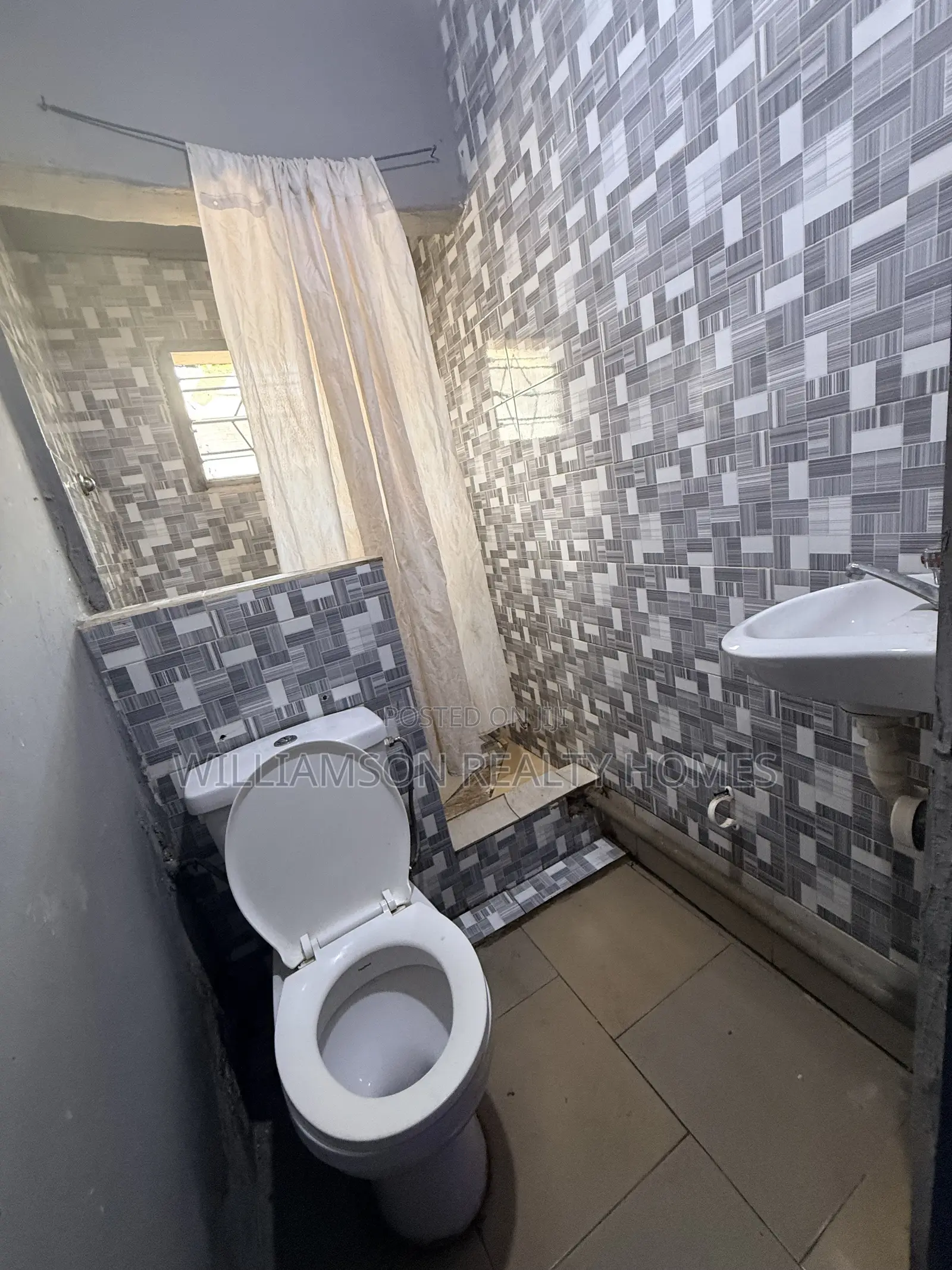 1bdrm Apartment in Basket Area, Spintex for rent