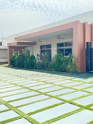 Furnished 6bdrm Mansion in 6 Bedroom House For for rent