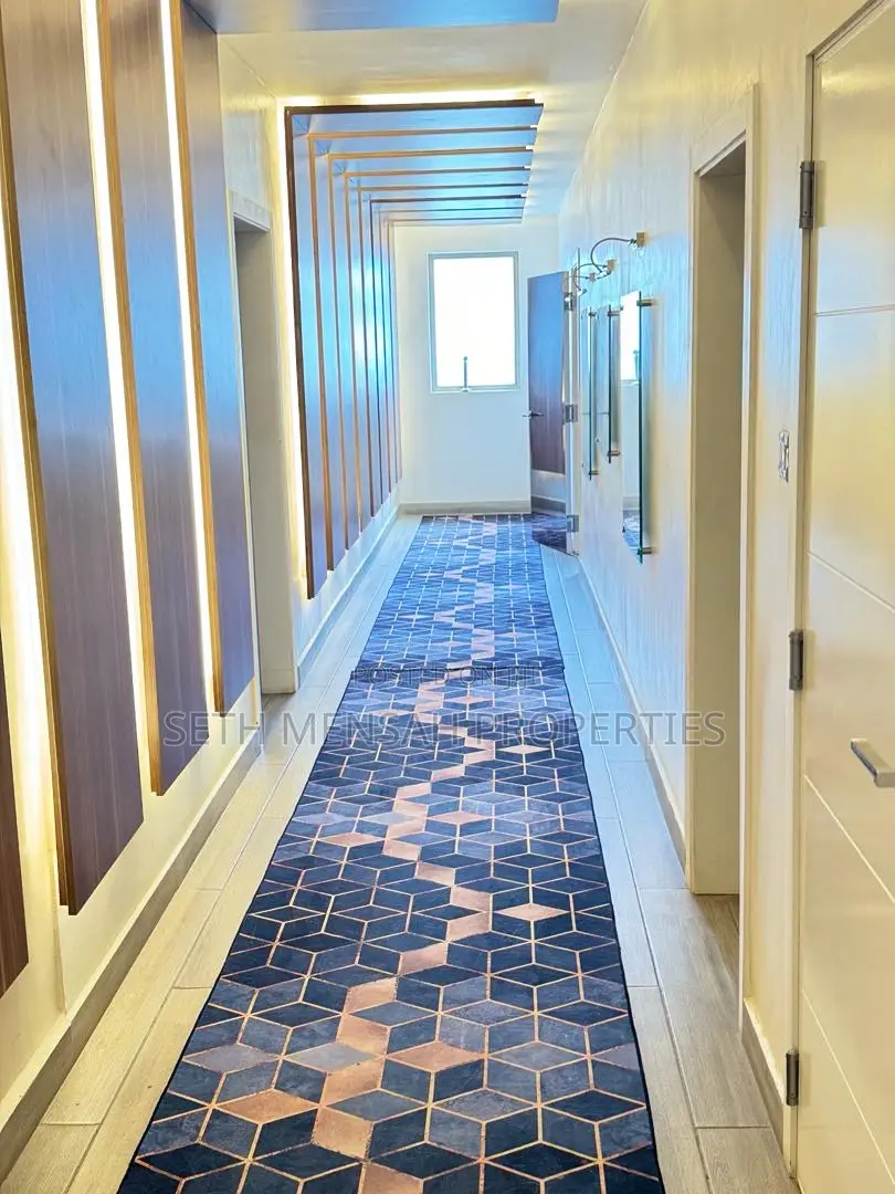 Furnished 6bdrm Mansion in 6 Bedroom House For for rent
