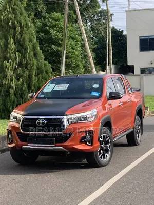 Toyota Hilux 2.8 Diesel 2020 Orange