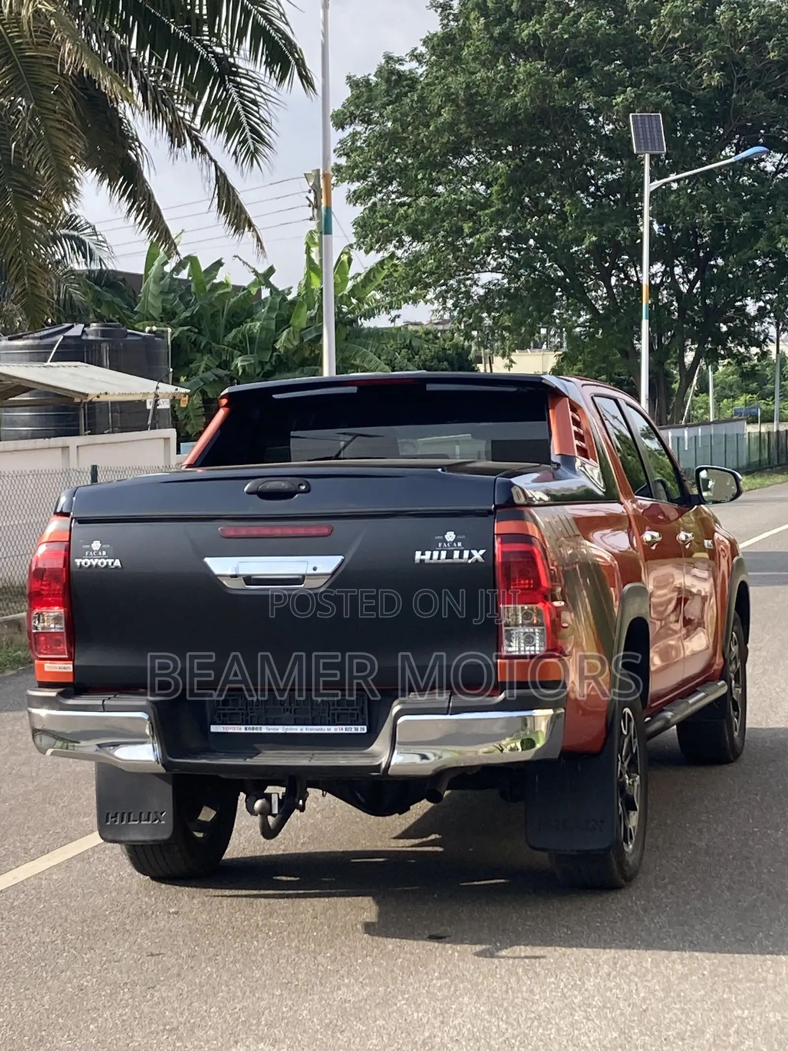 Toyota Hilux 2.8 Diesel 2020 Orange