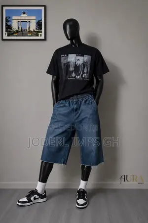 Black Tee + Jorts