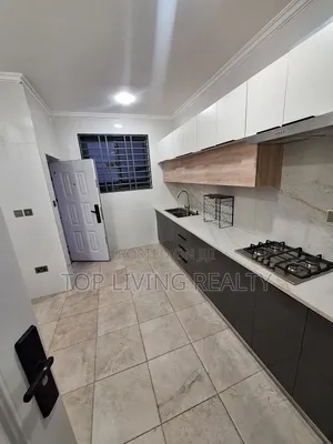 Furnished 4bdrm Townhouse / Terrace in Gate, Ashaley Botwe for rent