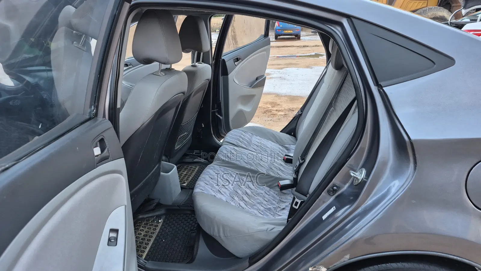 Hyundai Accent SE Sedan 2017 Silver