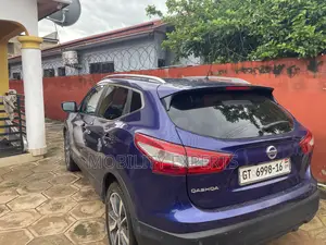 Nissan Qashqai 2016 Blue