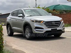 Hyundai Tucson SE AWD 2018 Gray