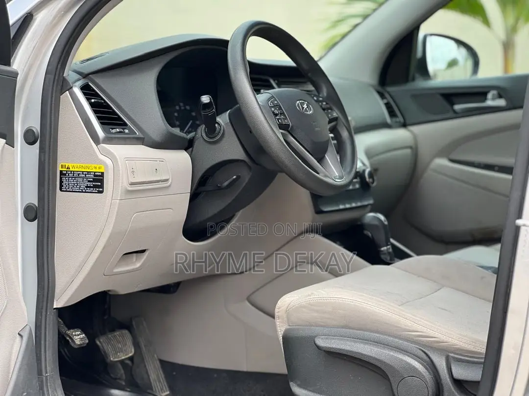 Hyundai Tucson SE AWD 2018 Gray