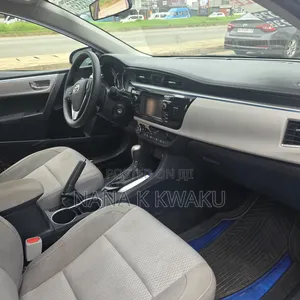 Toyota Corolla 2016 White