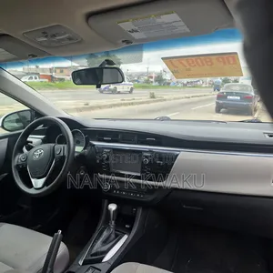 Toyota Corolla 2016 White