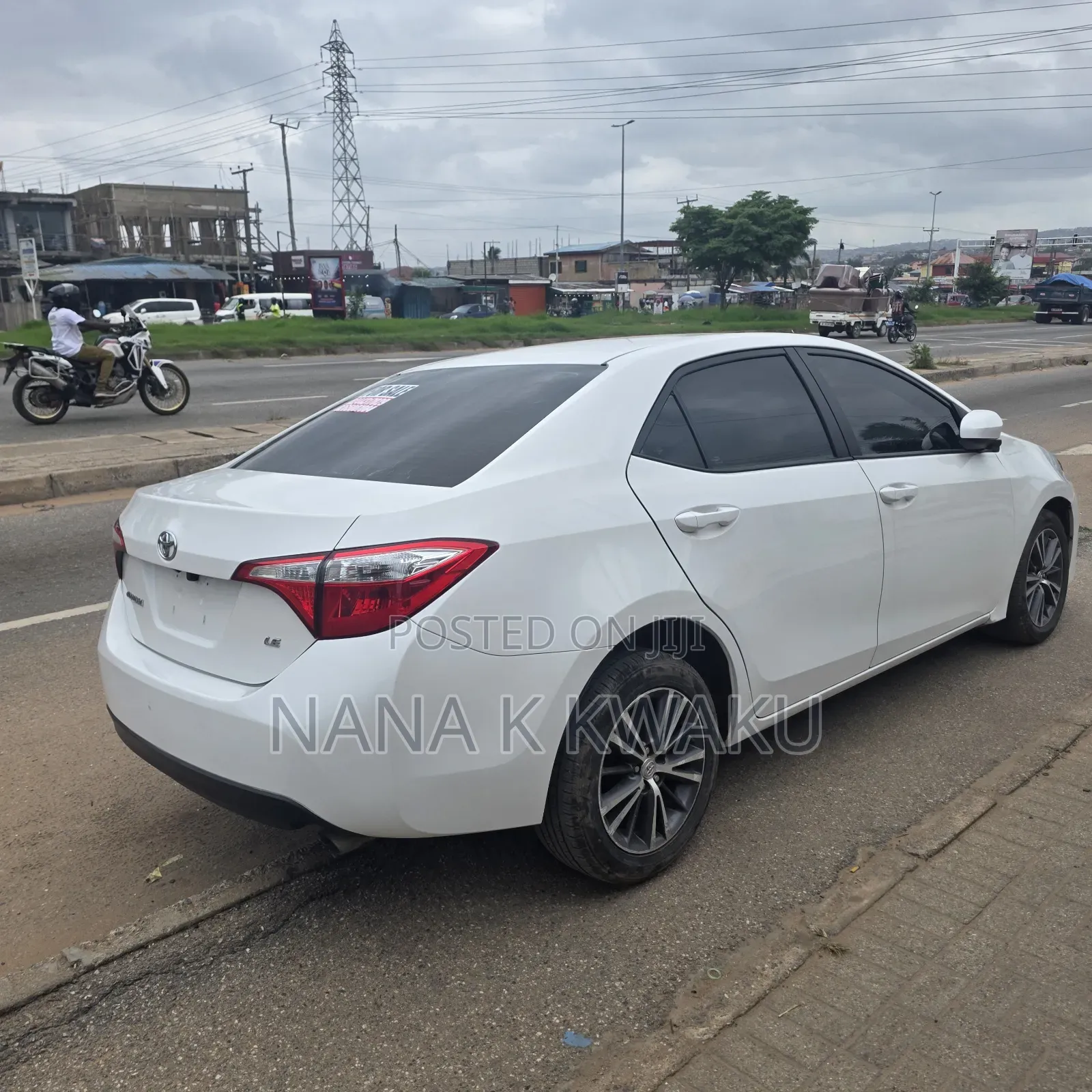 Toyota Corolla 2016 White