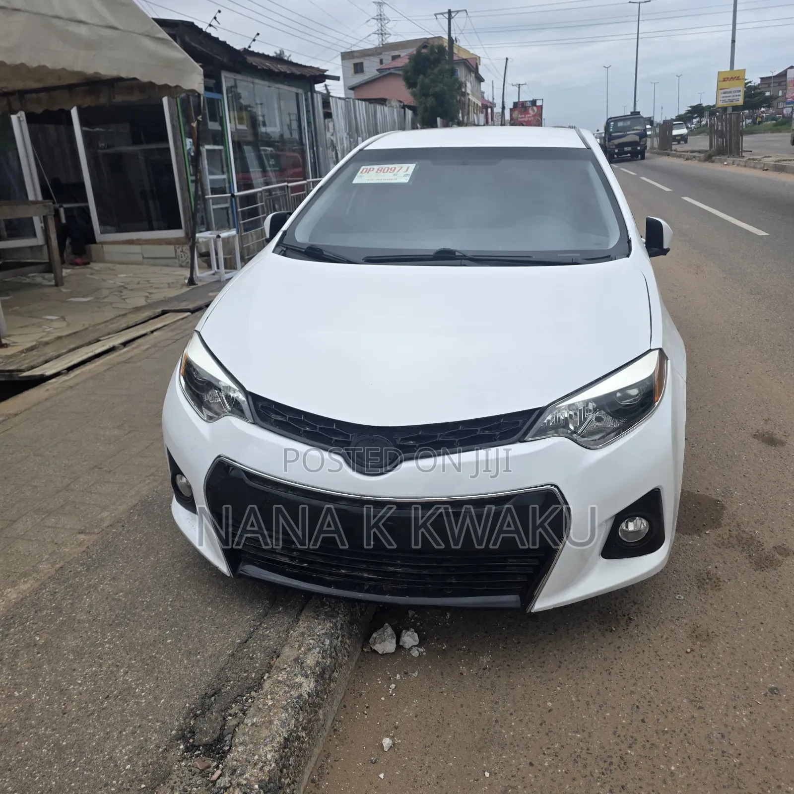 Toyota Corolla 2016 White