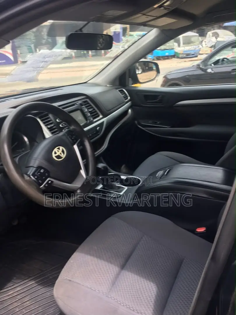 Toyota Highlander 2016 Black