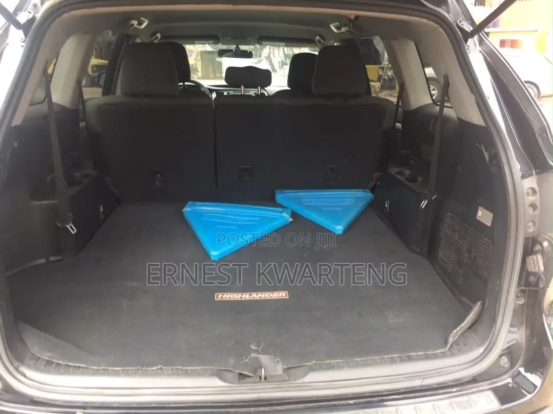Toyota Highlander 2016 Black