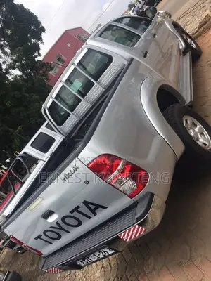 Toyota Hilux 2014 Silver