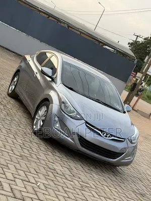 Hyundai Elantra 2016 Silver
