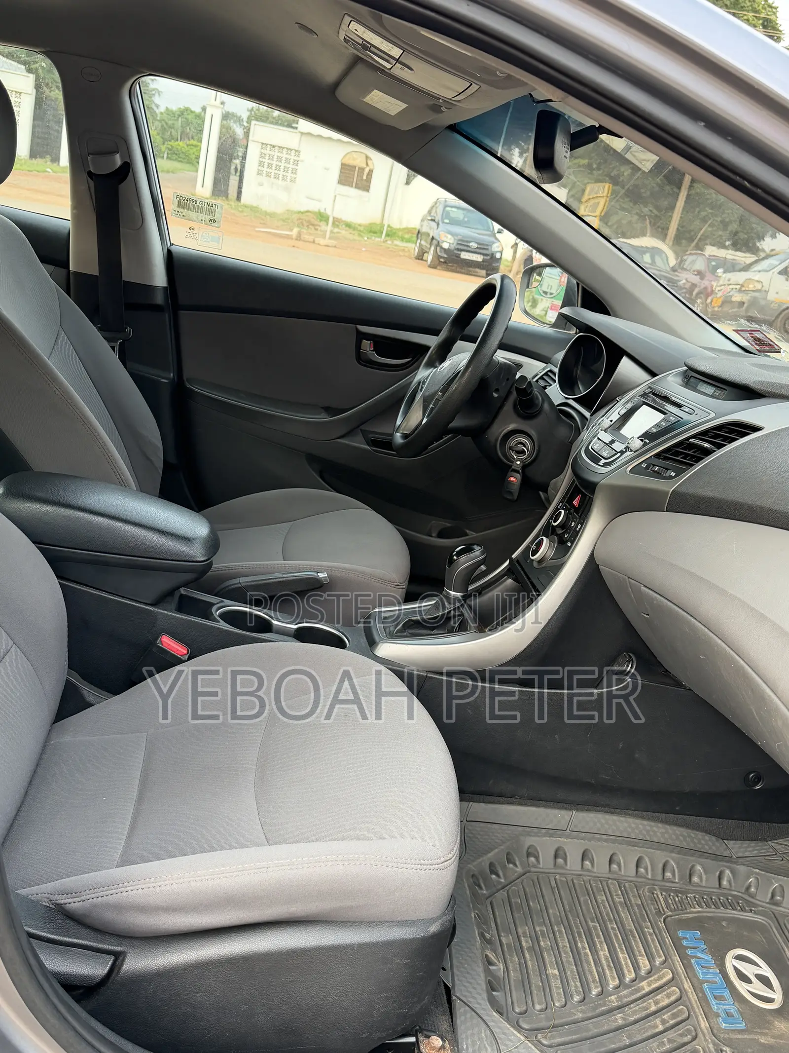 Hyundai Elantra 2016 Silver