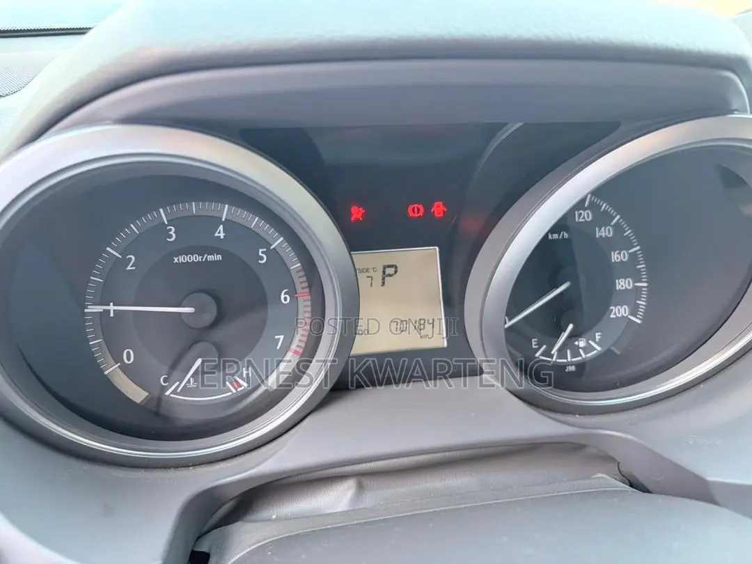 Toyota Land Cruiser Prado 2018 White