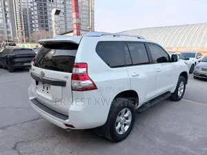 Toyota Land Cruiser Prado 2018 White