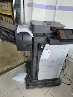 HP Lasserjet MFP M680