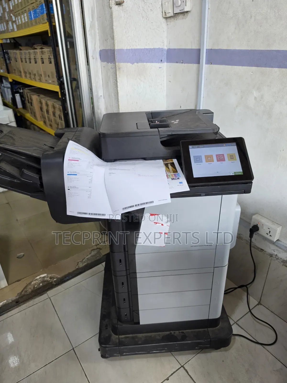 HP Lasserjet MFP M680