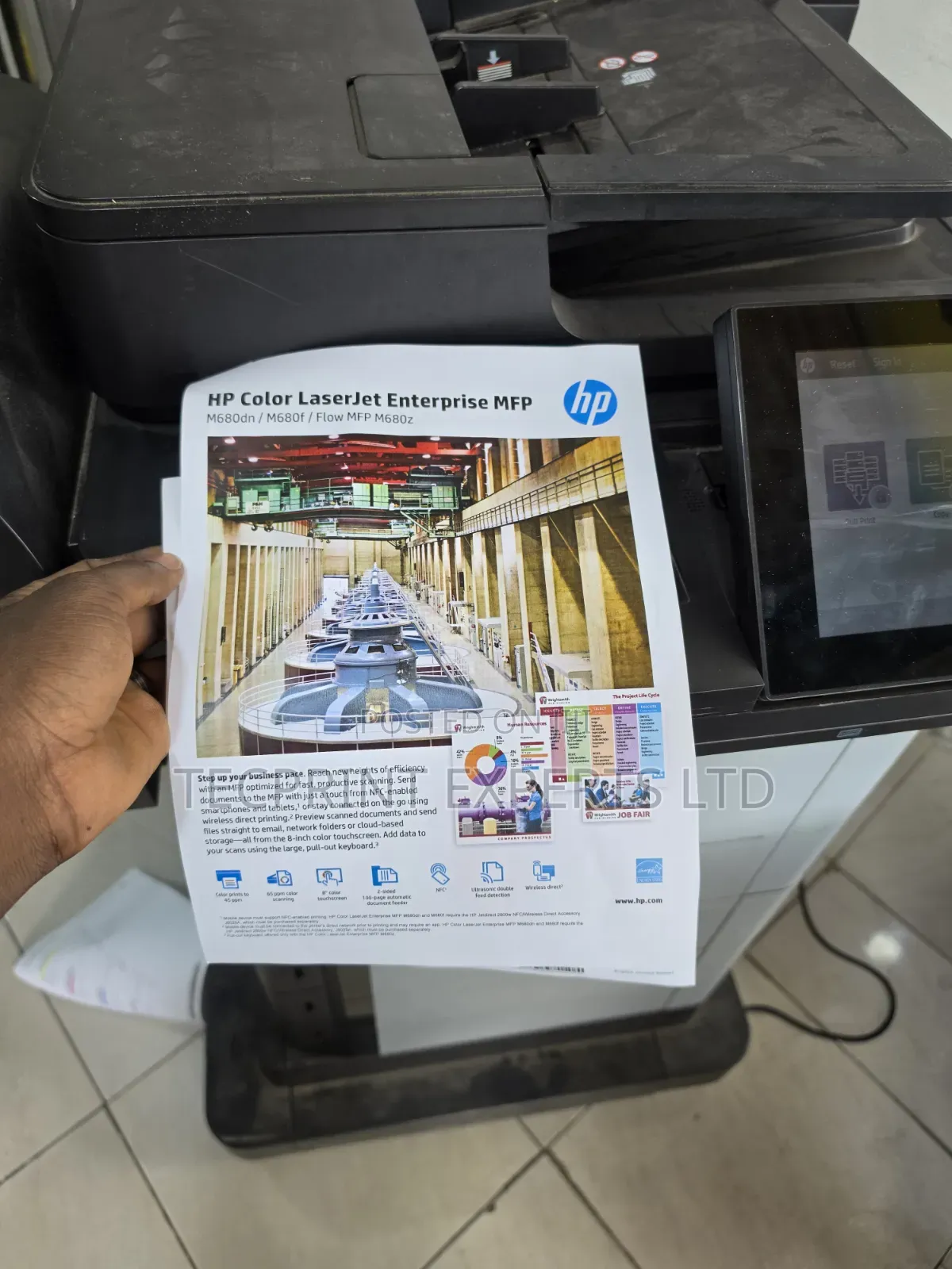 HP Lasserjet MFP M680