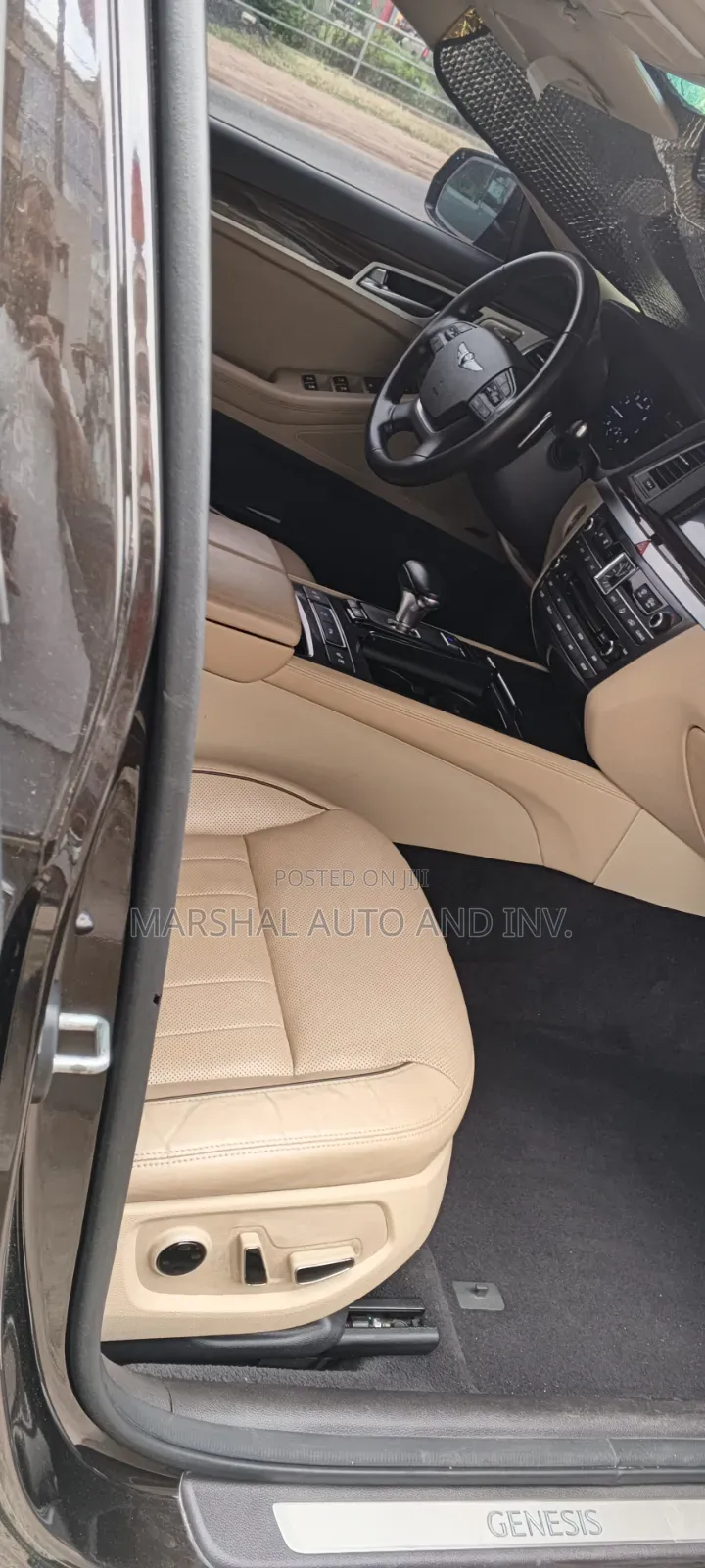 Hyundai Genesis 2016 Black