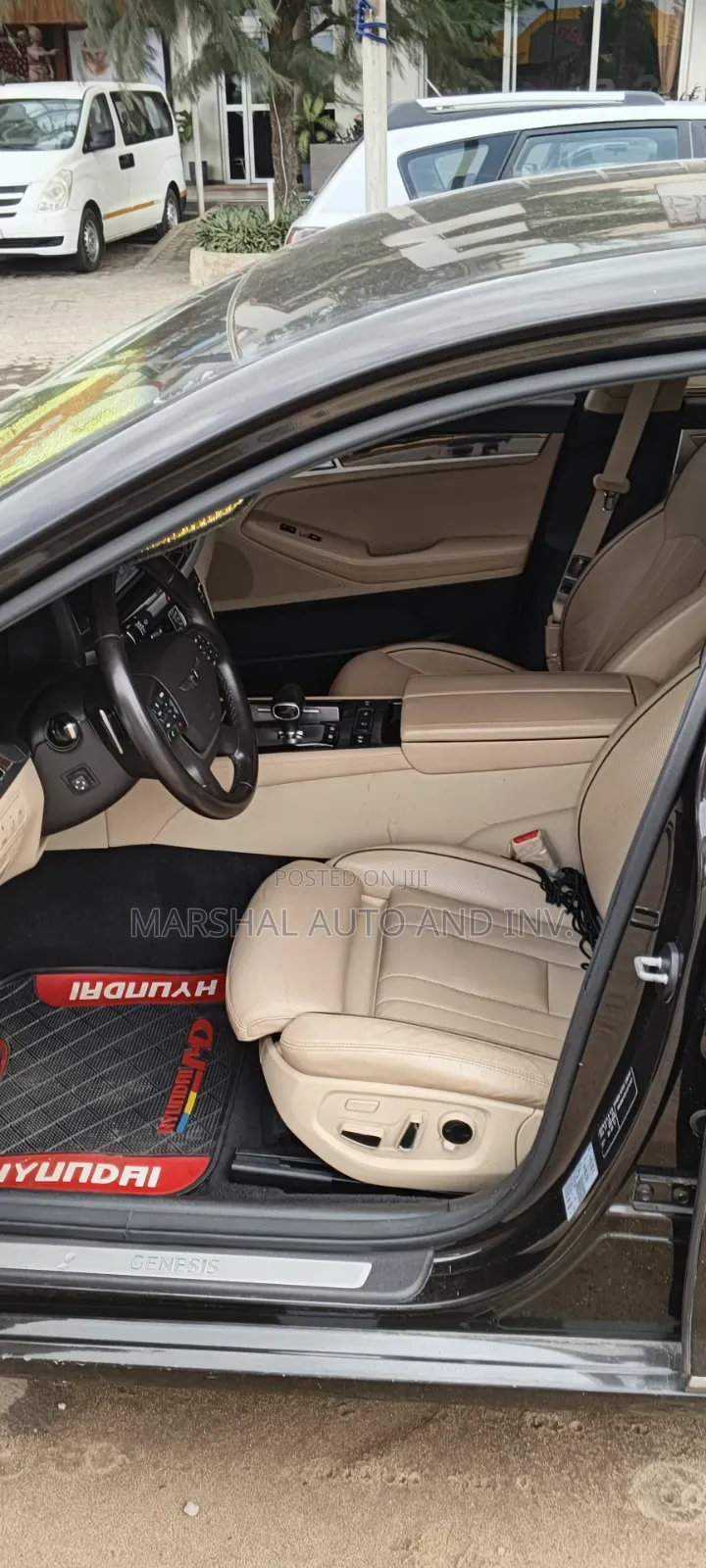 Hyundai Genesis 2016 Black
