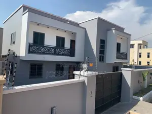 4bdrm House in Joseph Debrah, Ghana Link Area for sale