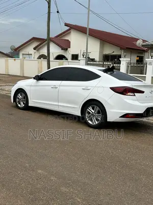 Hyundai Elantra Sport 2020 White