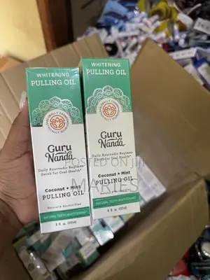 Gurunanda Coconut Pulling Oil