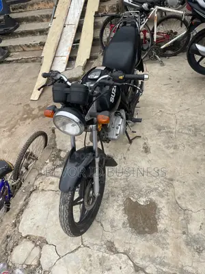 Suzuki EN125-2A 2010 Black
