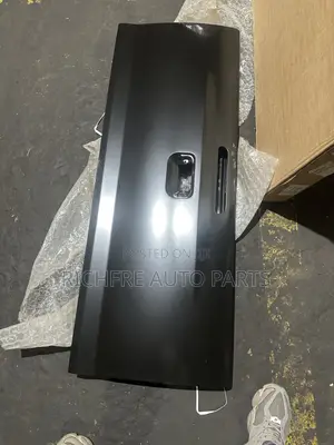 Toyota Hilux Vigo 2008,2010,2012 Tailgate Boot ORIGINAL