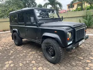 Land Rover Defender Soft Top 4x4 1995 Black