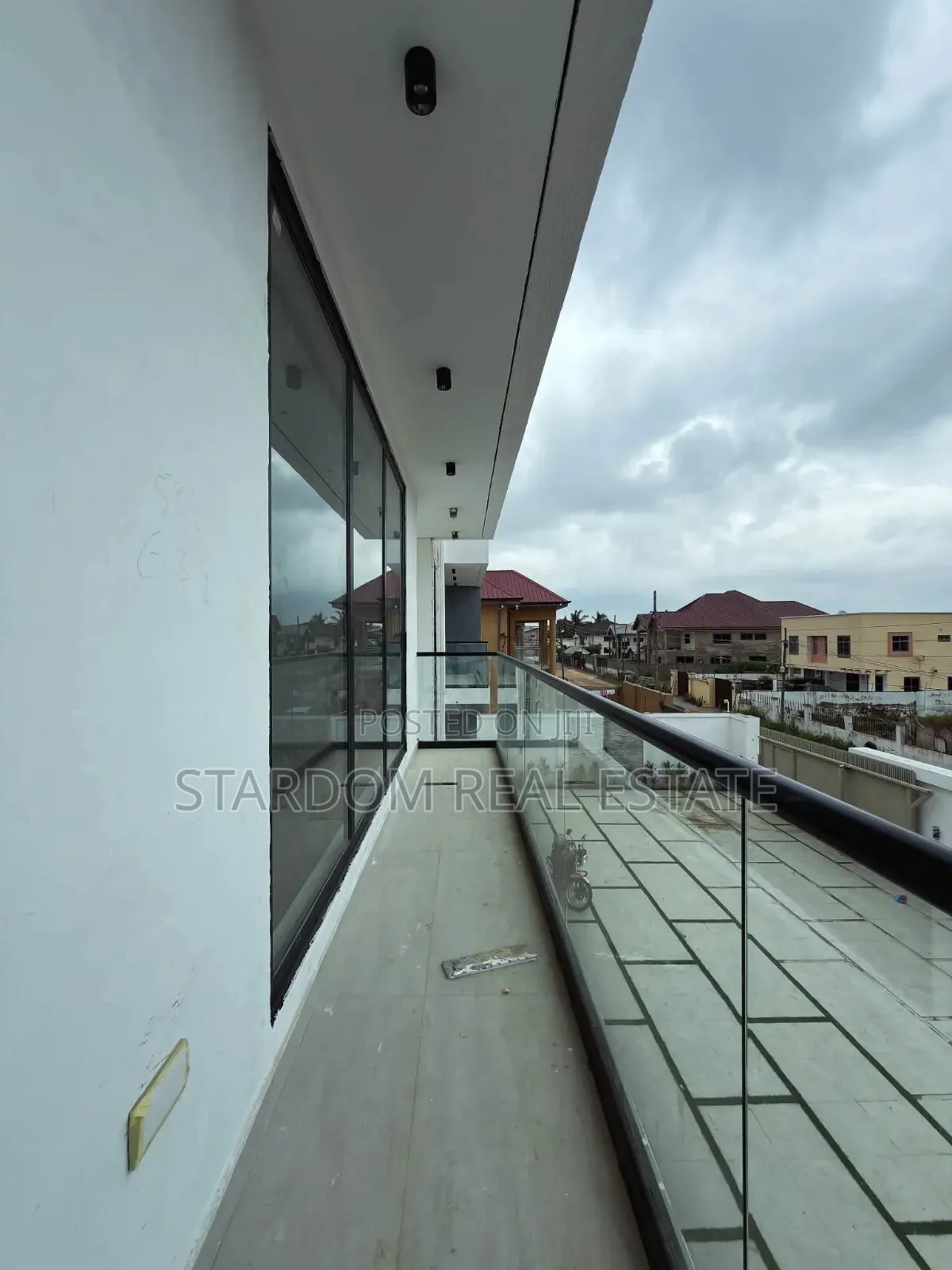 4bdrm Duplex in East Legon, Ability for sale