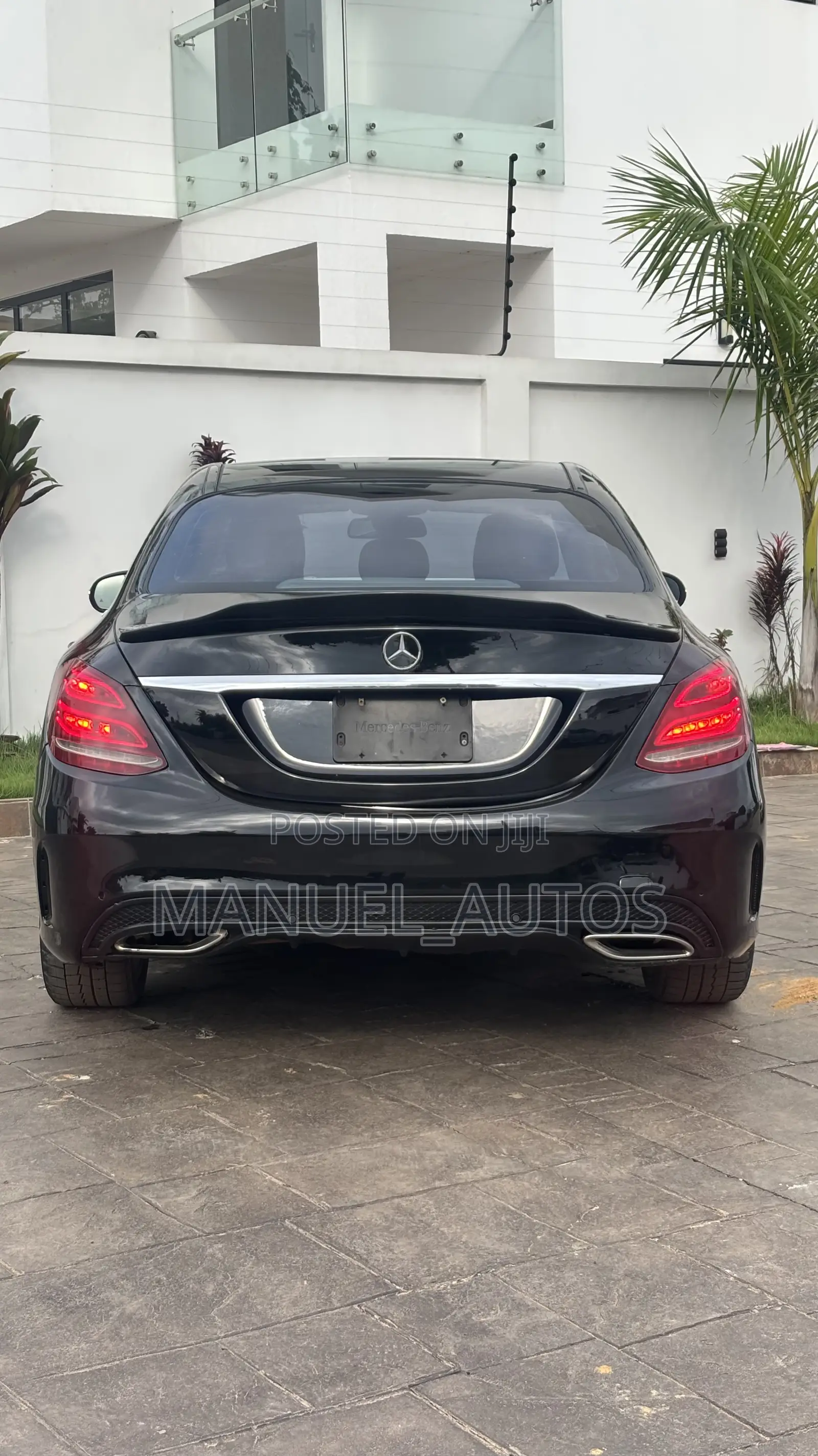 Mercedes-Benz C300 2017 Black