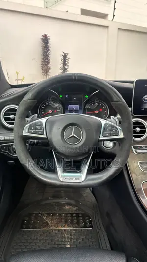 Mercedes-Benz C300 2017 Black