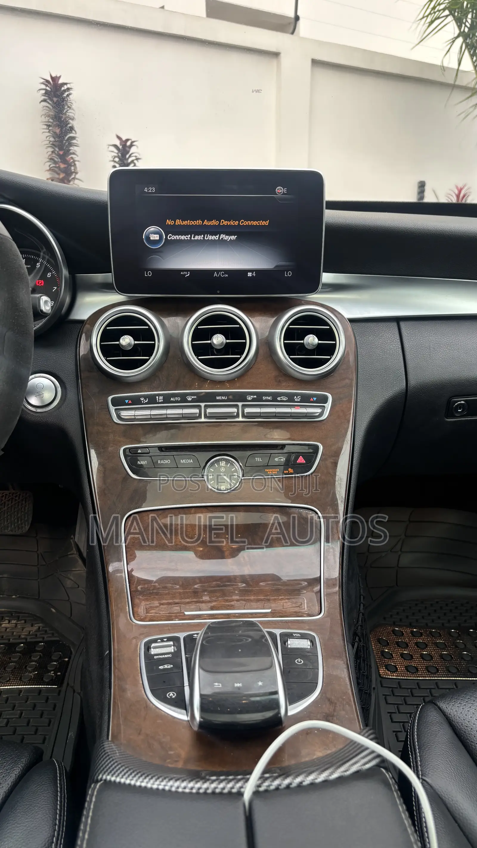 Mercedes-Benz C300 2017 Black