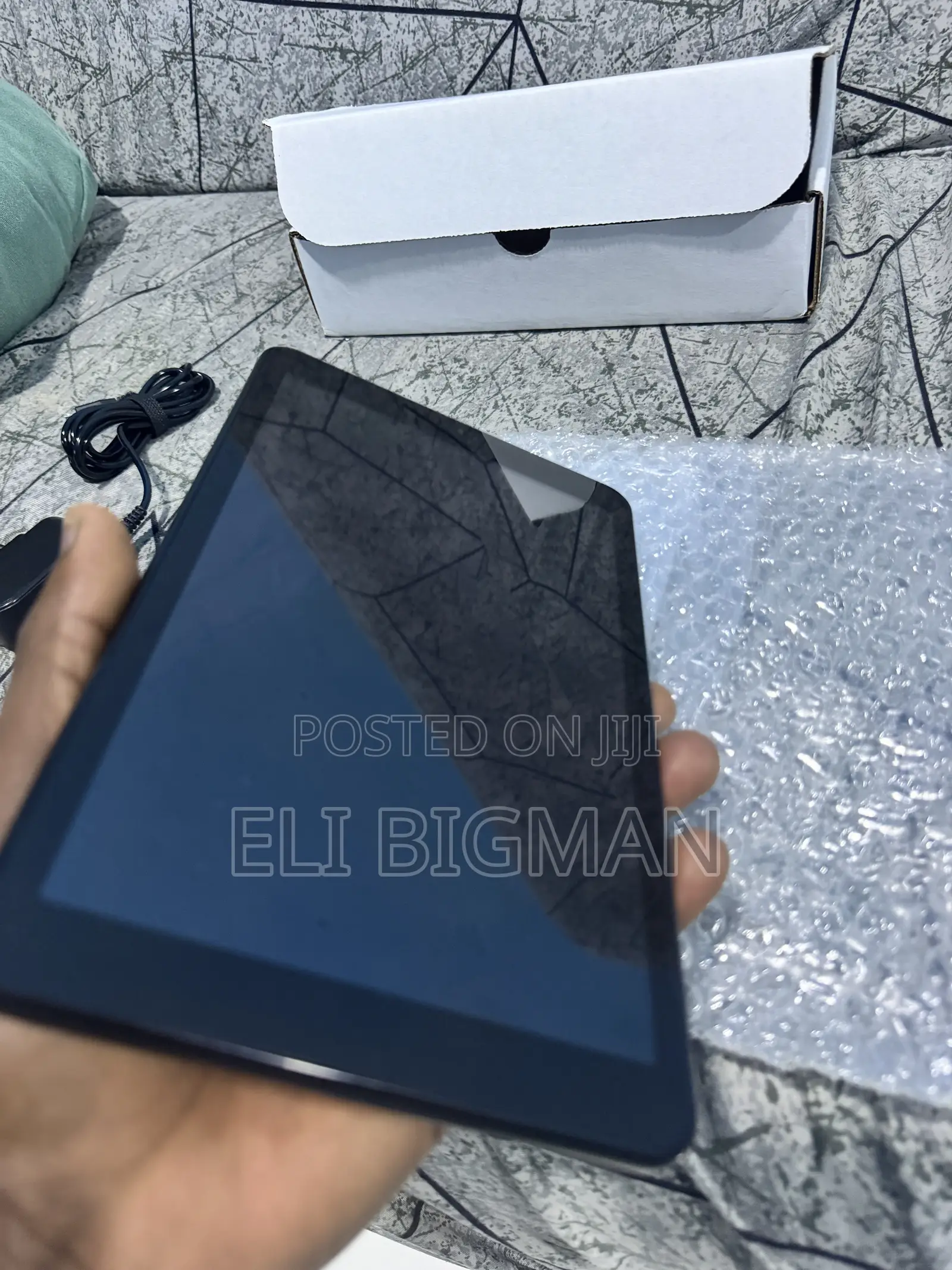New Samsung Galaxy Tab A 8.0 (2018) 32 GB Black