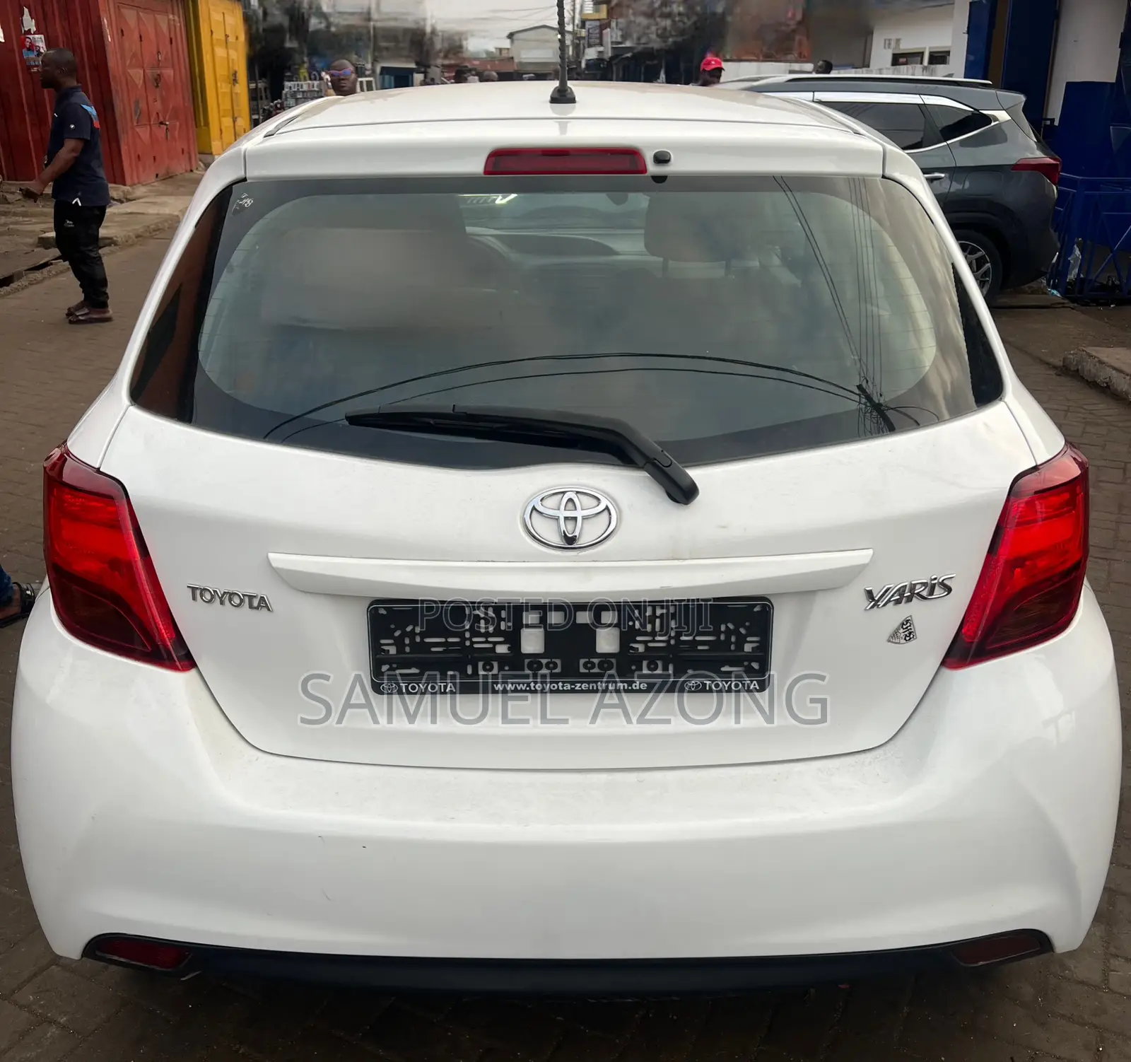 Toyota Yaris L Hatchback 5dr 2016 White