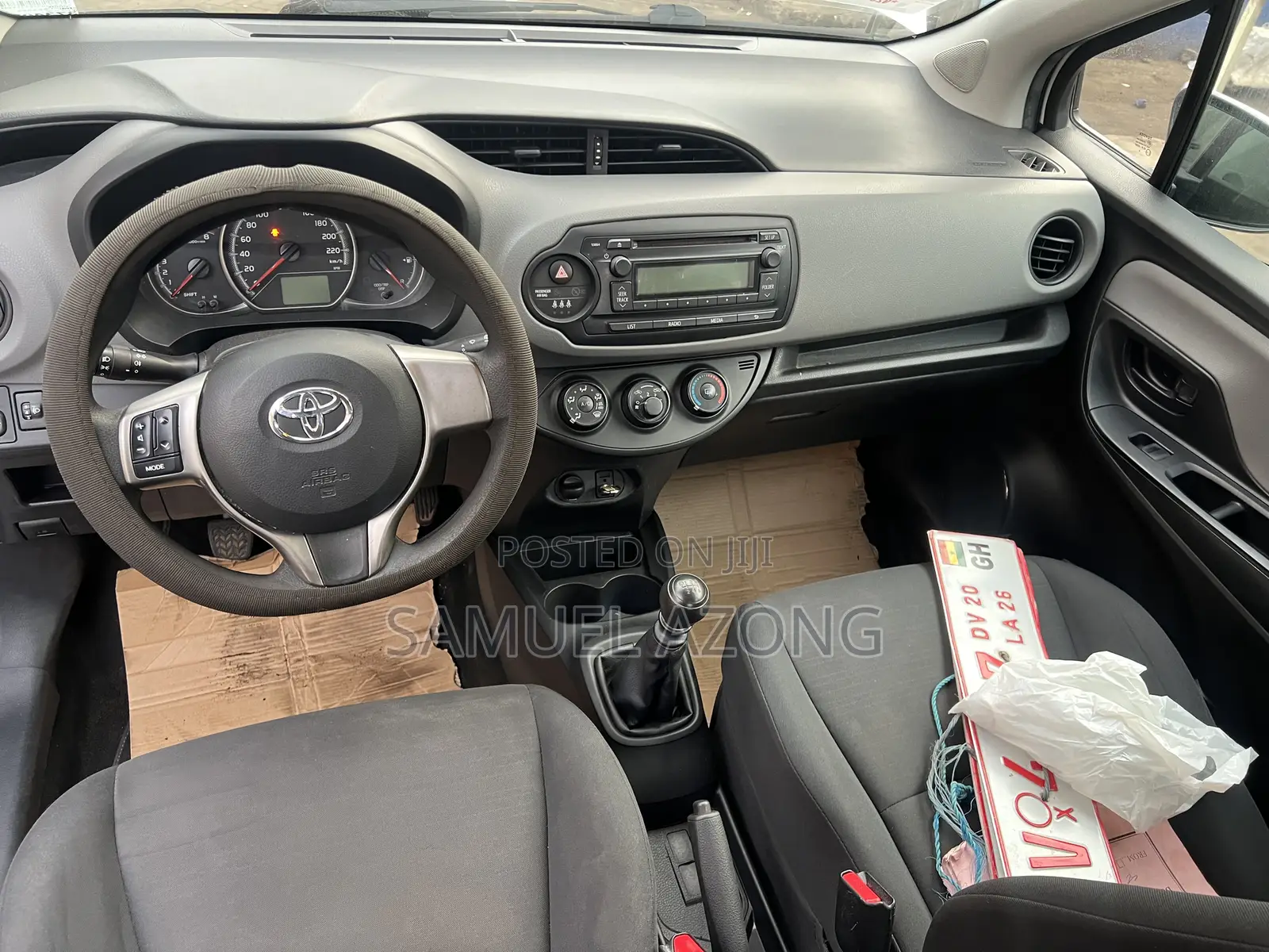 Toyota Yaris L Hatchback 5dr 2016 White