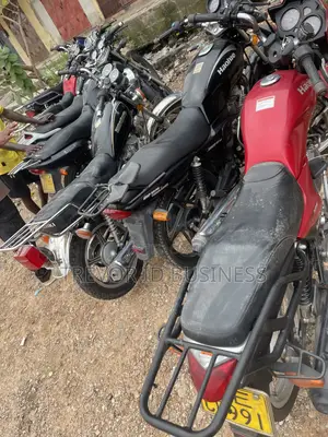 Suzuki EN125-2A 2010 Black