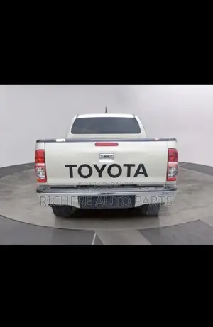 Toyota Hilux 2005,2008,2009,2012 Tailgate Handle or Boot Handle