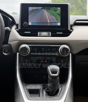 Toyota RAV4 XLE Premium AWD 2023 Green