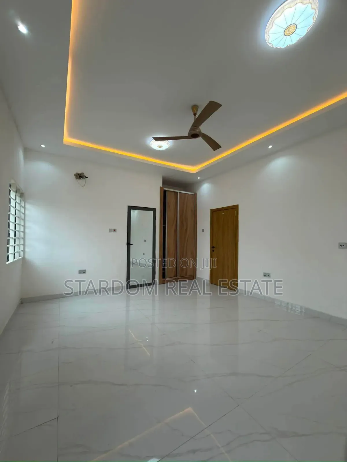 4bdrm Duplex in East Legon Ogbojo, American House for sale