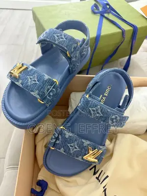 Original Louis Vuitton Ladies Slippers/Sandals in Colours