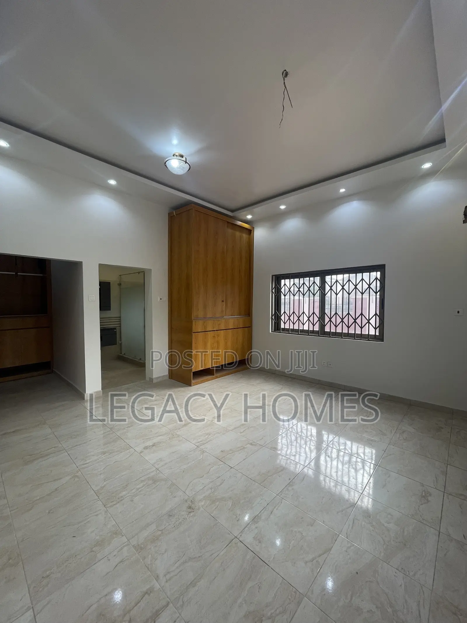 2bdrm Apartment in East Legon, American House for sale